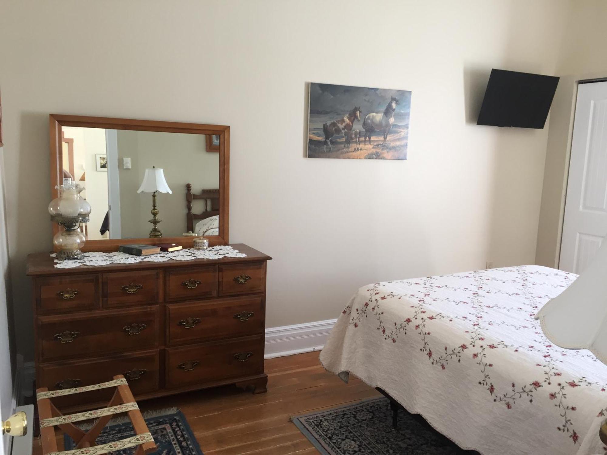 Historic Capitol Hotel Vacation Suites Downtown Μπάφαλο Δωμάτιο φωτογραφία